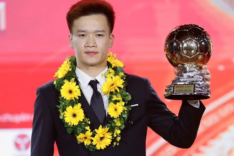 Hoàng Đức đạt danh hiệu Quả bóng vàng 2025
