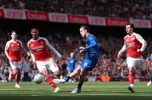 arsenal-mat-chuc-vo-dich-premier-league-1-1
